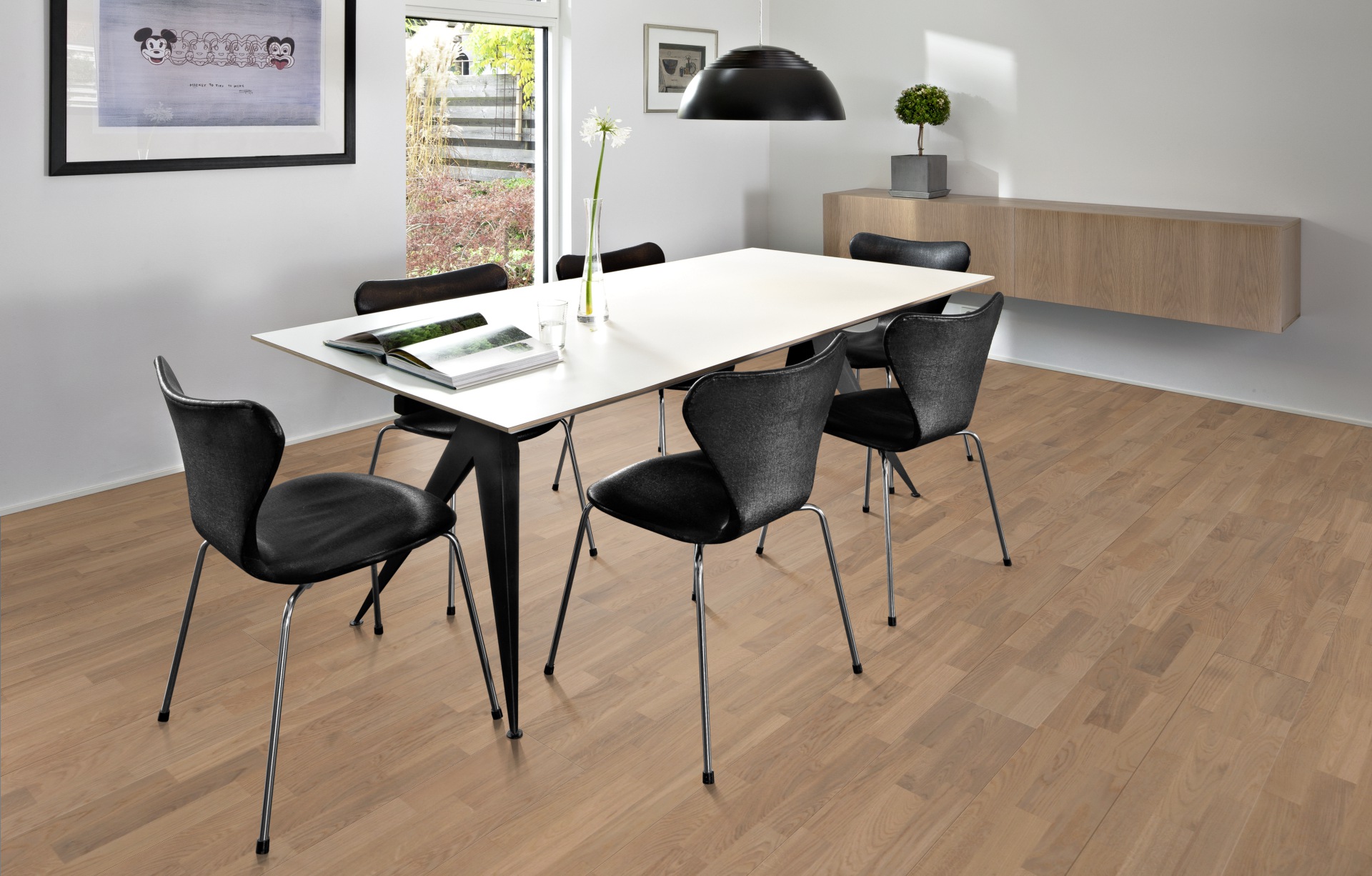 Паркетная доска Kahrs Песочная Дуб Сорренто Sorrento 153N38EK0VKW240 Variation 2423×200×15 фото в интерьере Паркетная доска Kahrs Песочная Дуб Сорренто Sorrento 153N38EK0VKW240 Variation 2423×200×15 фото в интерьере